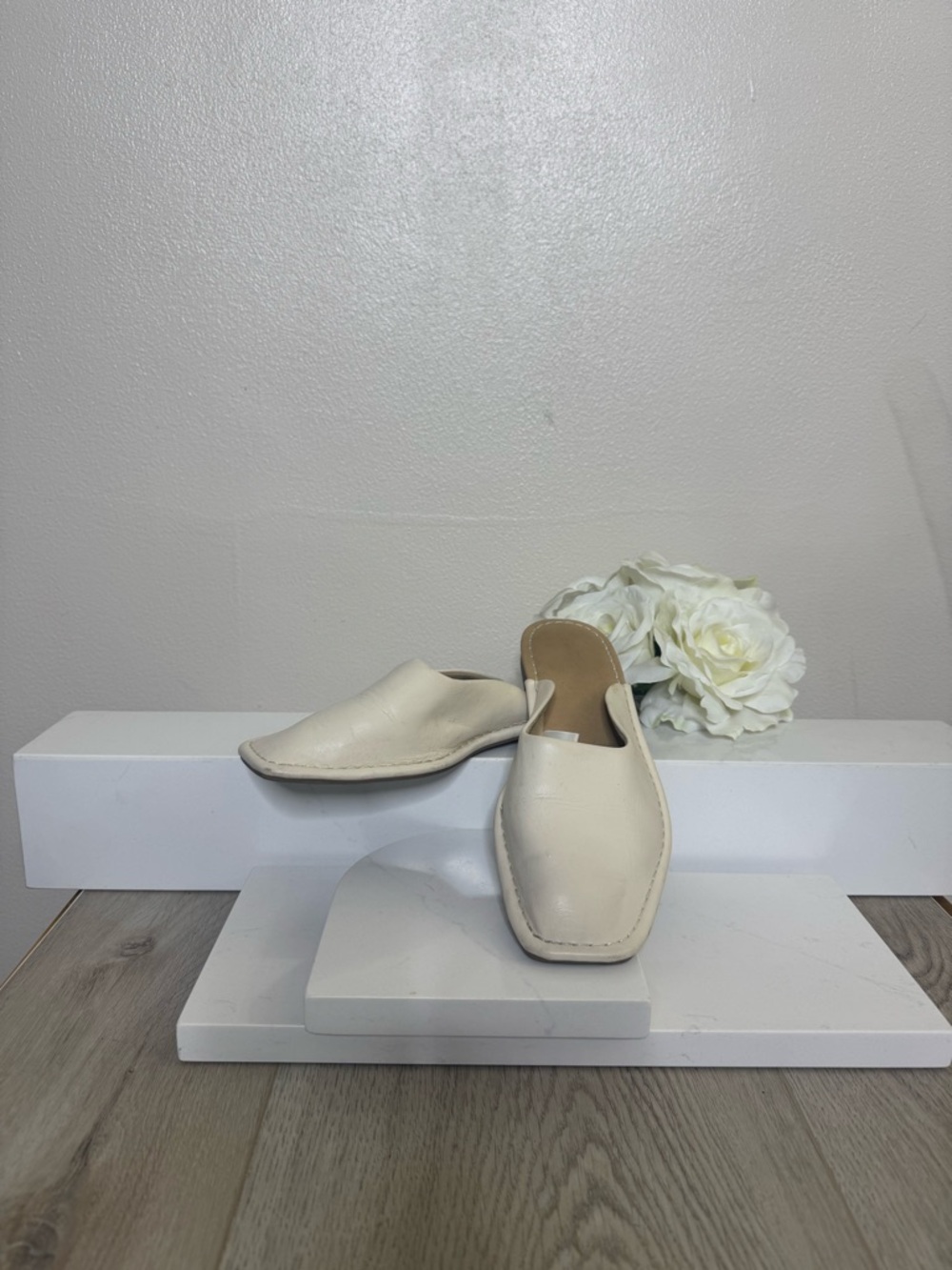 Universal Thread Cream Slip-On Square Toe Mules